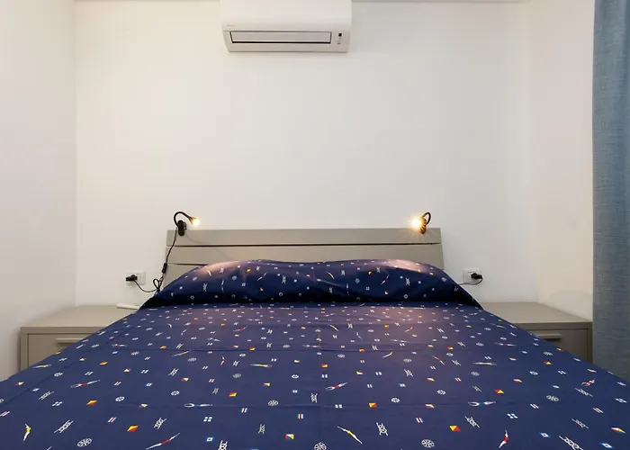 Glaucus * וולי לוסיניי